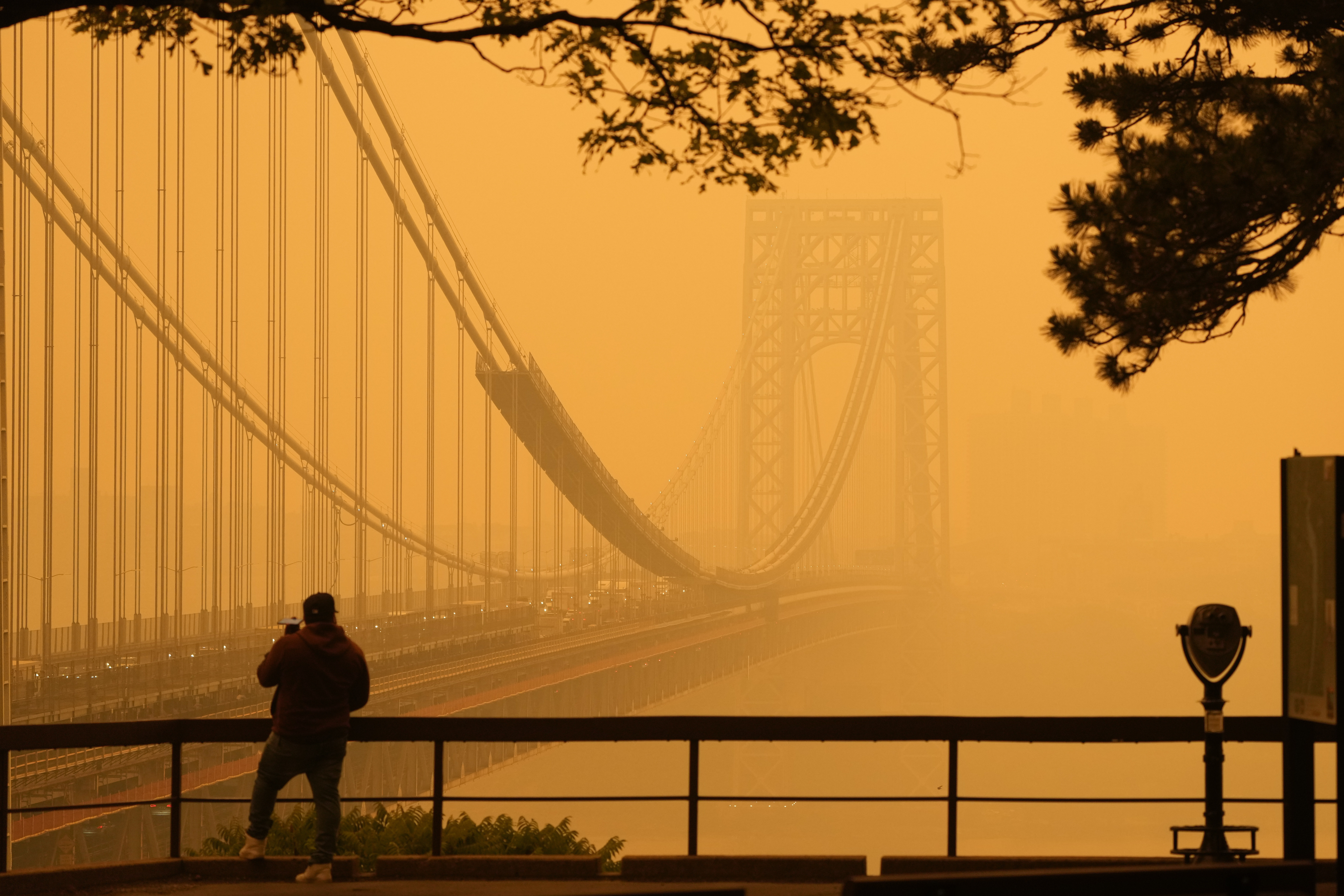 Οι καπνοί που κάλυψαν τη Νέα Υόρκη από τις πυρκαγιές στον Καναδά - Φωτογραφία AP
